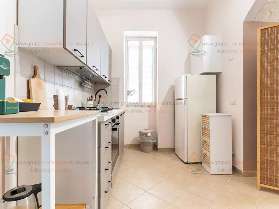 Immagine 14 di Trilocale in vendita  a Siracusa