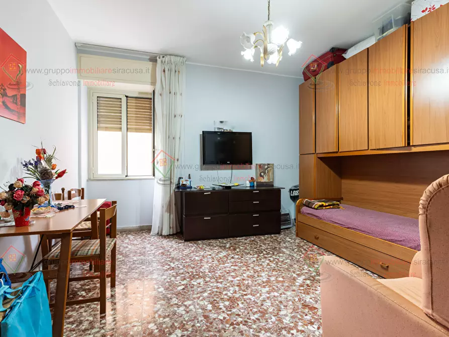 Immagine 19 di Quadrilocale in vendita  a Siracusa