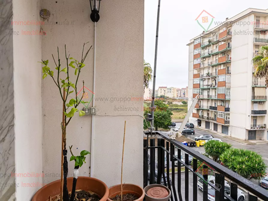 Immagine 28 di Pentalocale in vendita  a Siracusa