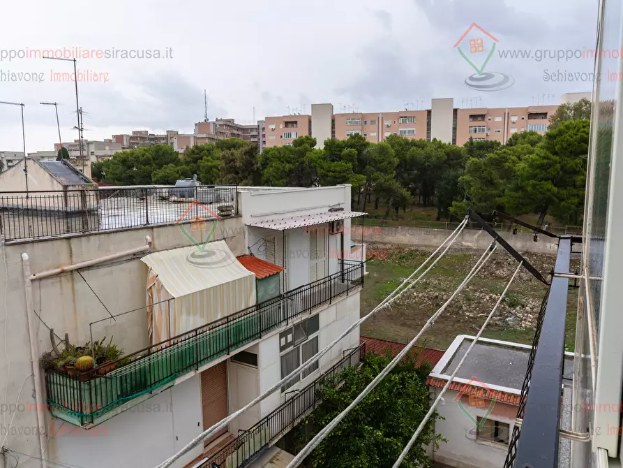 Immagine 18 di Trilocale in vendita  a Siracusa