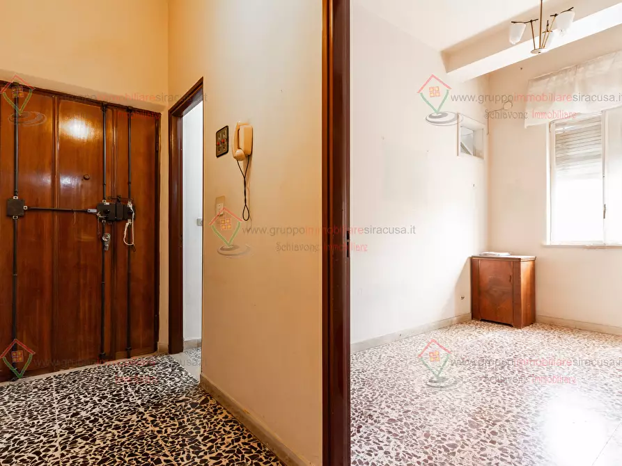 Immagine 5 di Pentalocale in vendita  a Siracusa