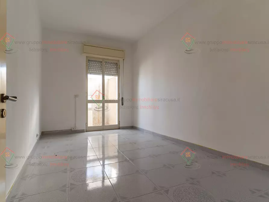 Immagine 12 di Attico in vendita  a Floridia