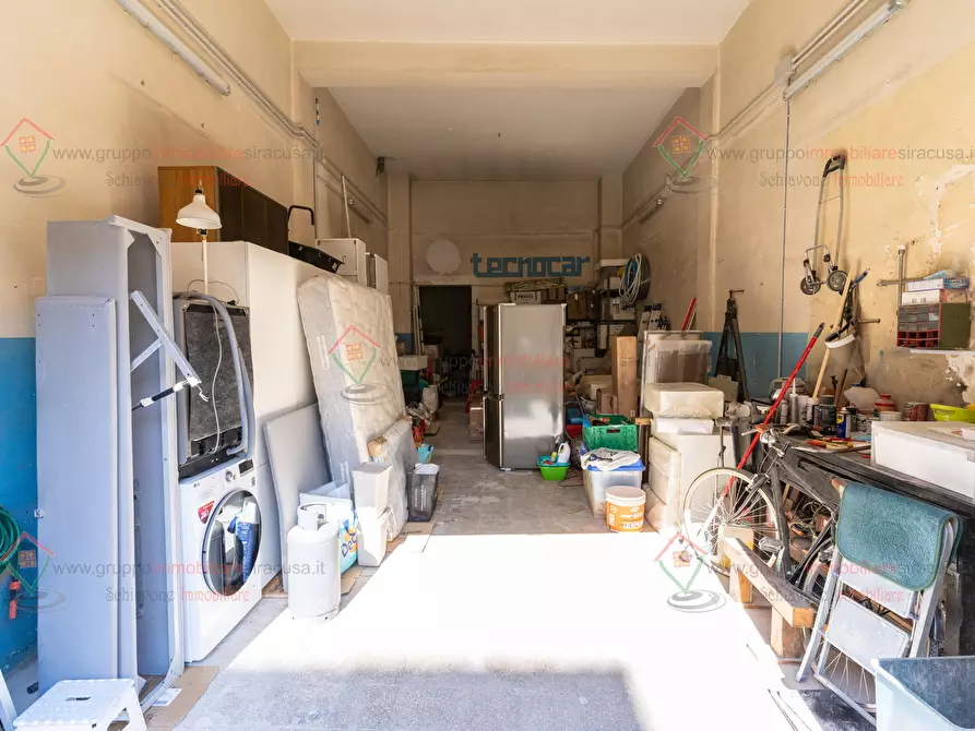 Immagine 3 di Garage in vendita  a Siracusa