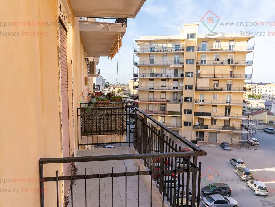 Immagine 27 di Pentalocale in vendita  a Siracusa