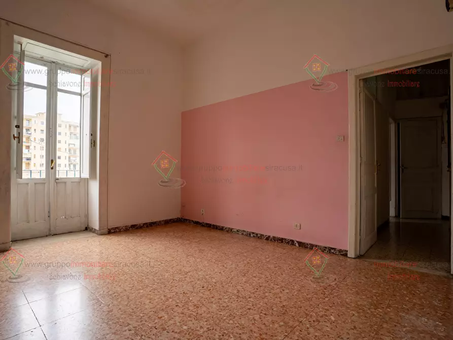 Immagine 13 di Bilocale in vendita  a Siracusa