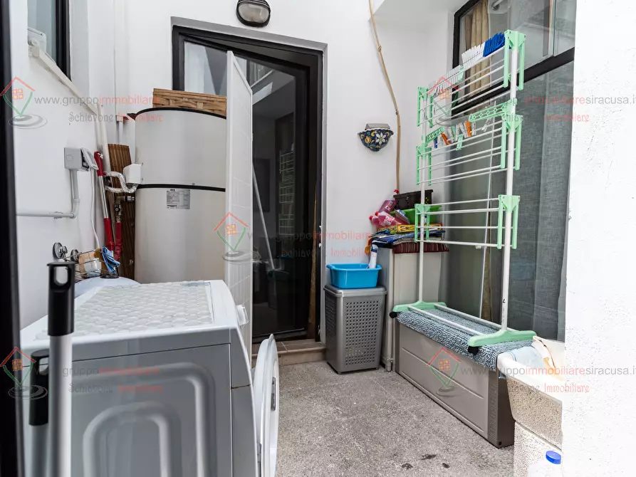 Immagine 24 di Appartamento in vendita  a Siracusa