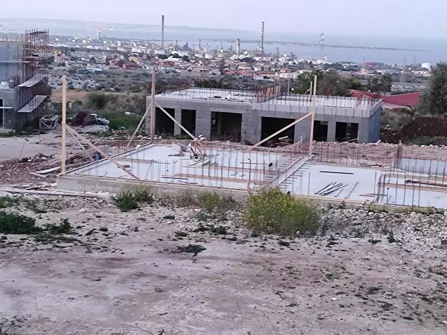 Immagine 13 di Casa bifamiliare in vendita  a Siracusa