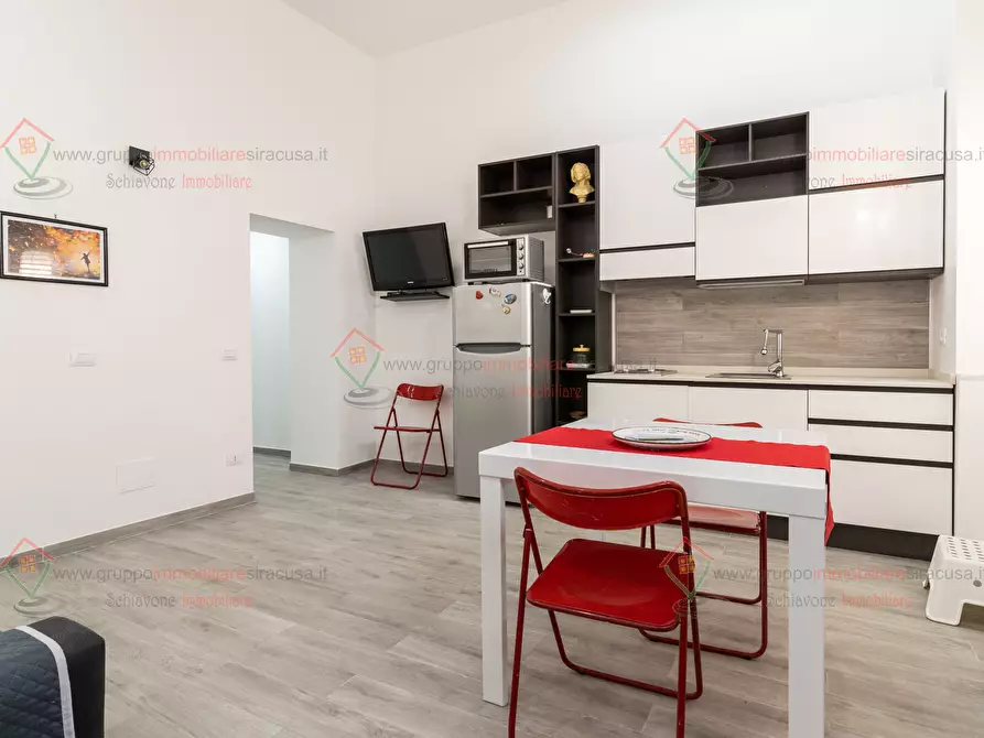 Immagine 4 di Casa indipendente in affitto  a Siracusa