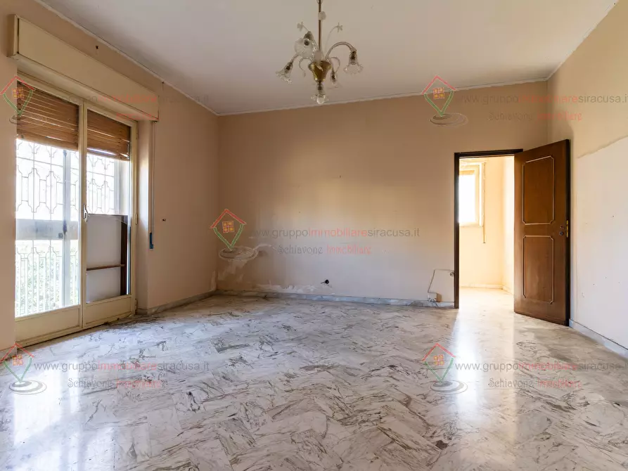 Immagine 13 di Appartamento in vendita  a Siracusa