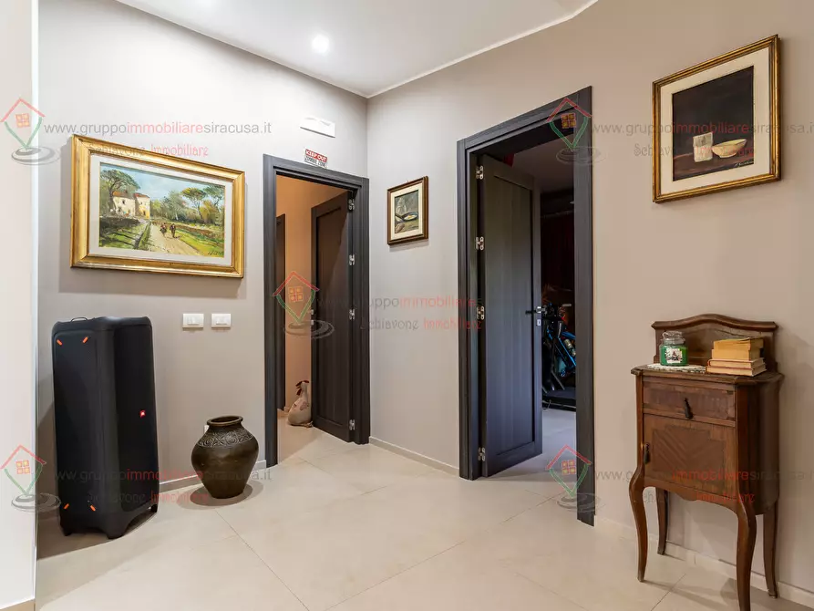 Immagine 24 di Villa in vendita  a Siracusa