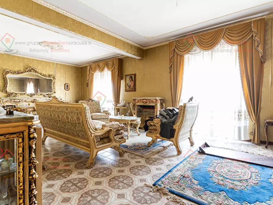 Immagine 10 di Attico in vendita  a Siracusa