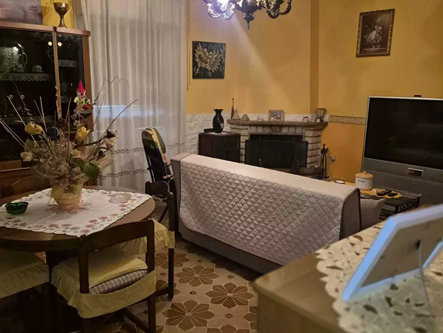 Immagine 33 di Casa trifamiliare in vendita  a Canicattini Bagni