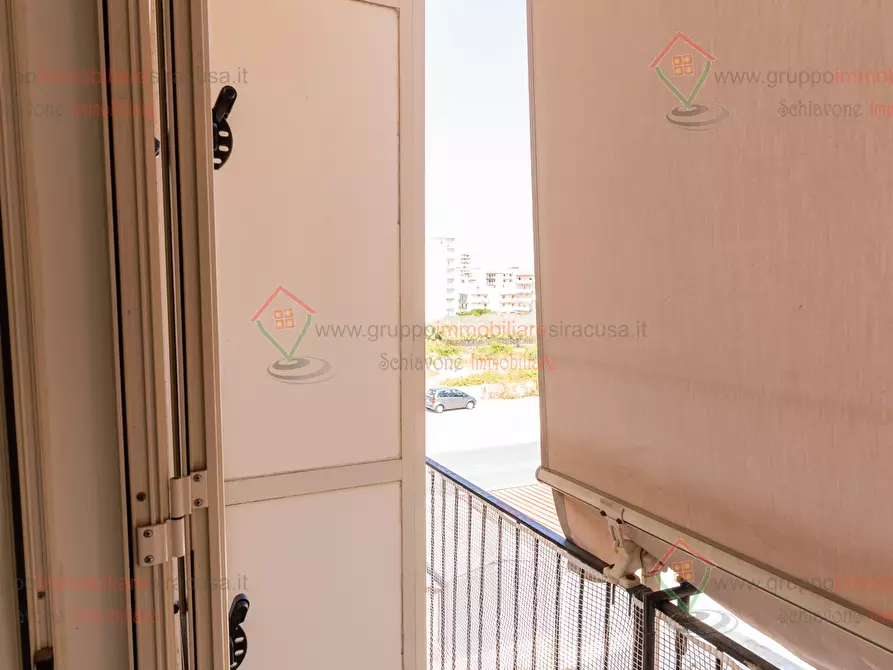 Immagine 19 di Trilocale in vendita  a Siracusa