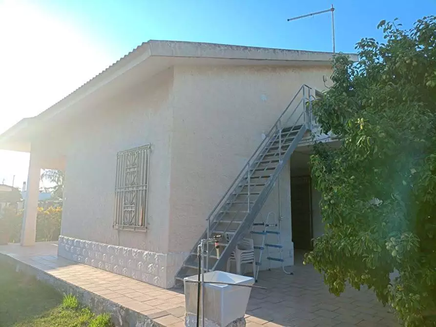 Immagine 7 di Villa in vendita  a Siracusa