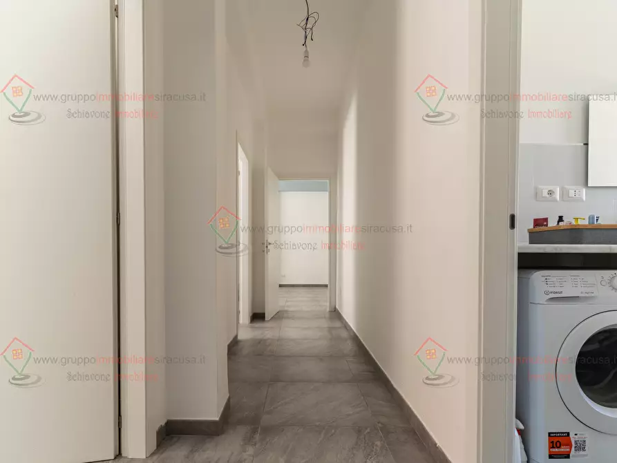 Immagine 16 di Pentalocale in vendita  a Siracusa