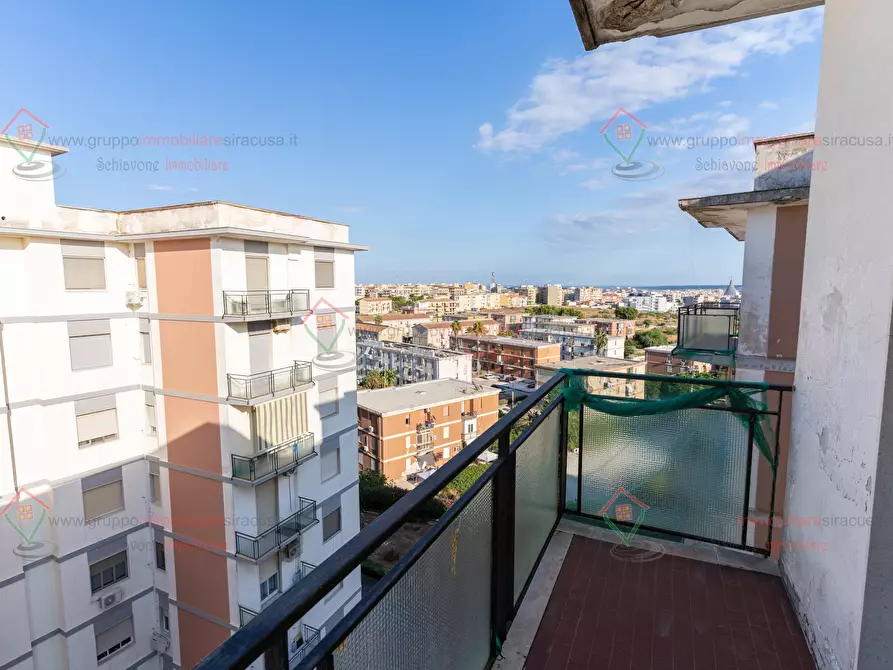 Immagine 17 di Trilocale in vendita  a Siracusa