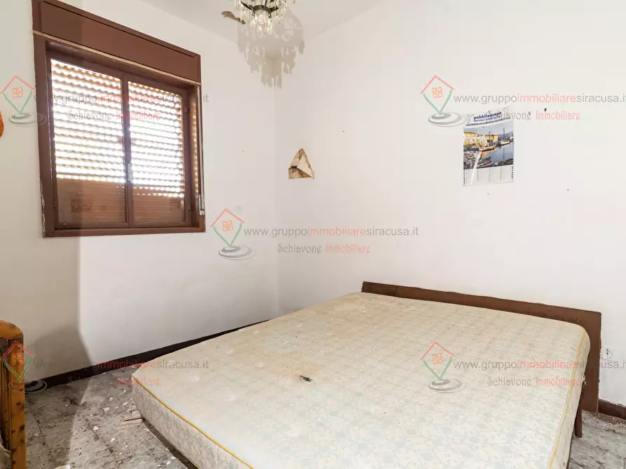 Immagine 12 di Villa in vendita  a Siracusa