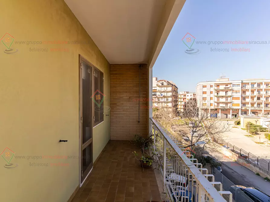 Immagine 29 di Pentalocale in affitto  a Siracusa
