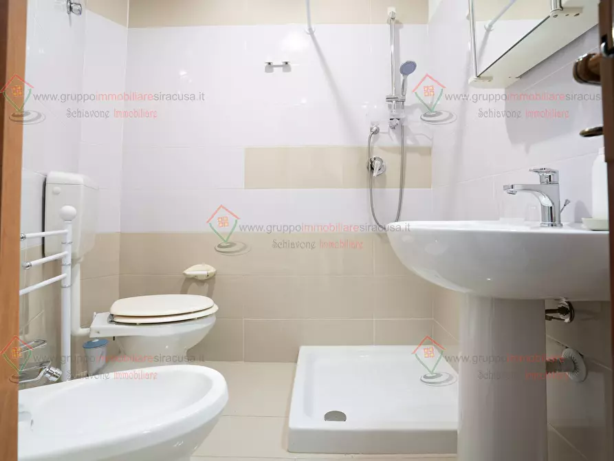 Immagine 10 di Appartamento in affitto  a Siracusa
