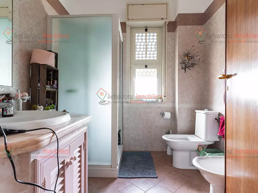 Immagine 16 di Pentalocale in vendita  a Siracusa