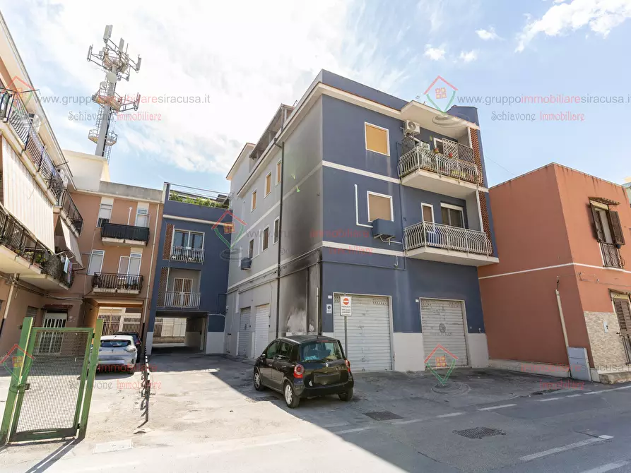 Immagine 27 di Trilocale in vendita  a Siracusa