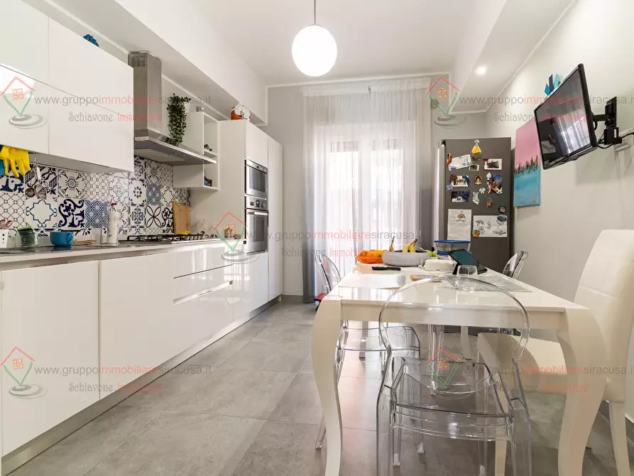 Immagine 19 di Pentalocale in vendita  a Siracusa