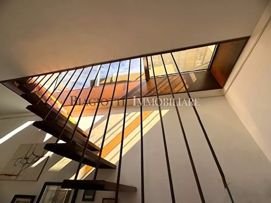 Immagine 6 di Casa indipendente in vendita  a Livorno