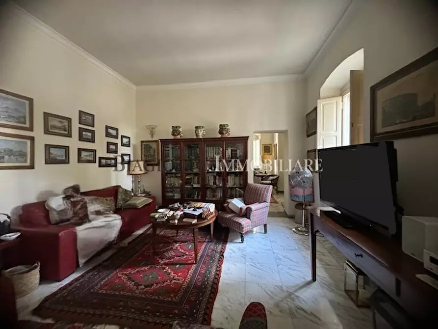 Immagine 18 di Casa semindipendente in vendita  a Livorno