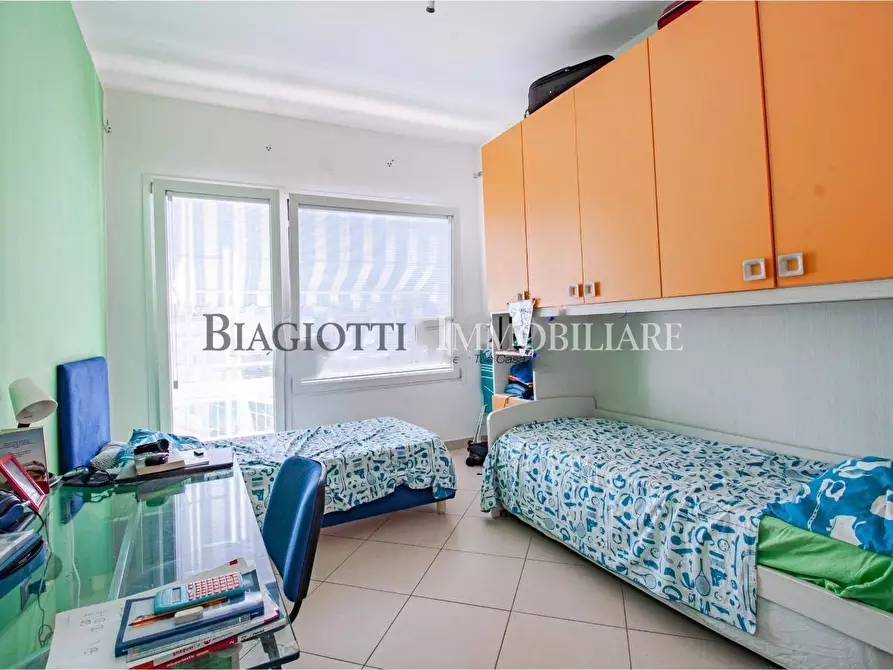 Immagine 20 di Quadrilocale in vendita  a Livorno