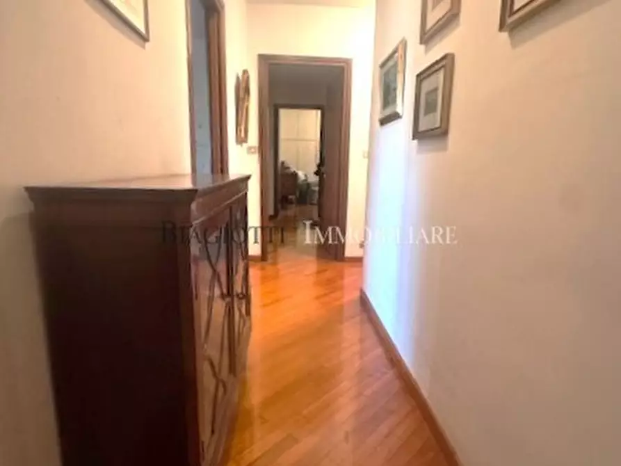 Immagine 9 di Quadrilocale in vendita  a Livorno