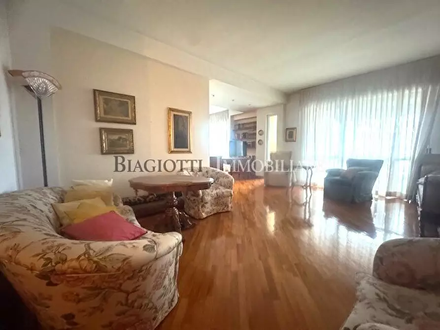 Immagine 1 di Quadrilocale in vendita  a Livorno