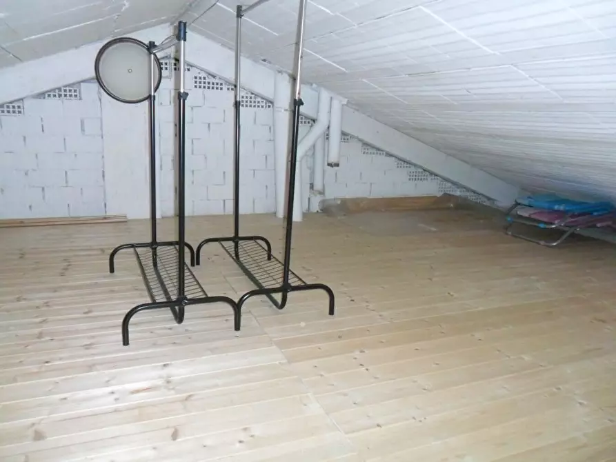 Immagine 16 di Appartamento in vendita  in Via Nave a Sarzana