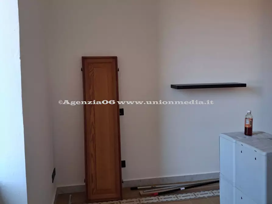 Immagine 3 di Appartamento in affitto  a La Spezia