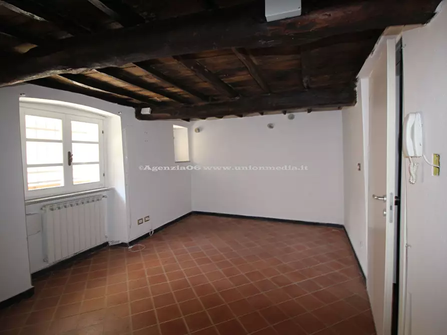 Immagine 24 di Casa semindipendente in vendita  a Sarzana