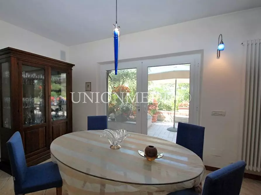 Immagine 19 di Villa in vendita  in Via cappuccini a Sarzana