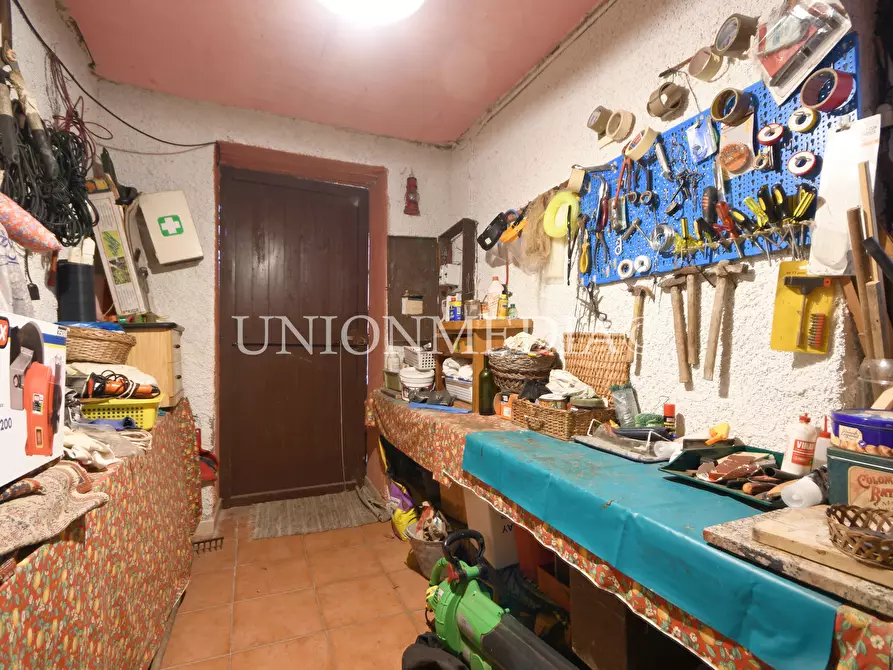 Immagine 28 di Casa indipendente in vendita  a Comano