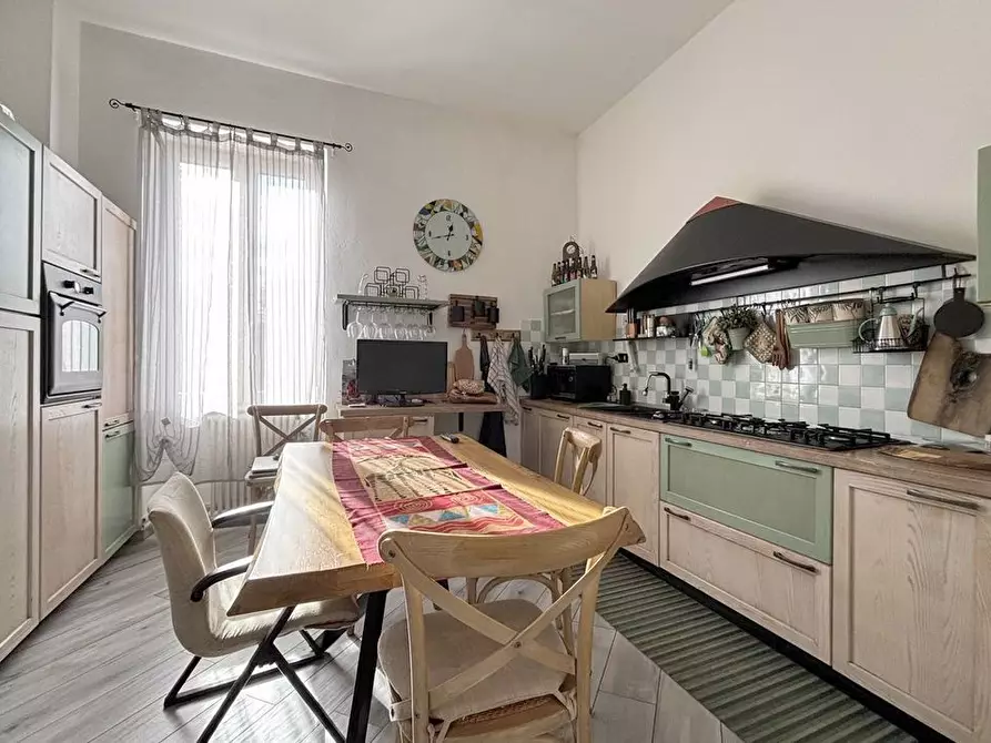 Immagine 12 di Casa bifamiliare in vendita  in Via Nave 4 a Sarzana