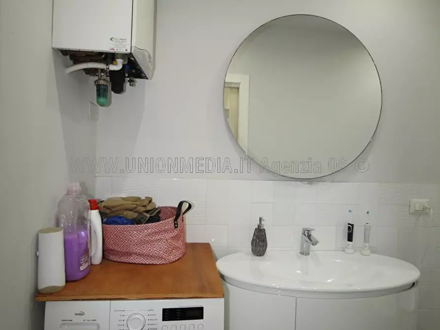 Immagine 17 di Appartamento in vendita  a Vezzano Ligure