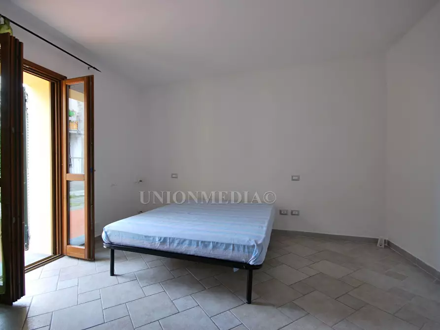 Immagine 8 di Appartamento in vendita  in Viale Giuseppe Mazzini a Sarzana