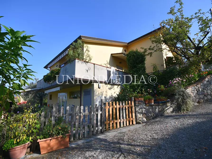 Immagine 9 di Casa indipendente in vendita  in Via boccognano a Fosdinovo