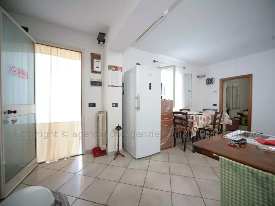 Immagine 5 di Casa semindipendente in vendita  a Arcola