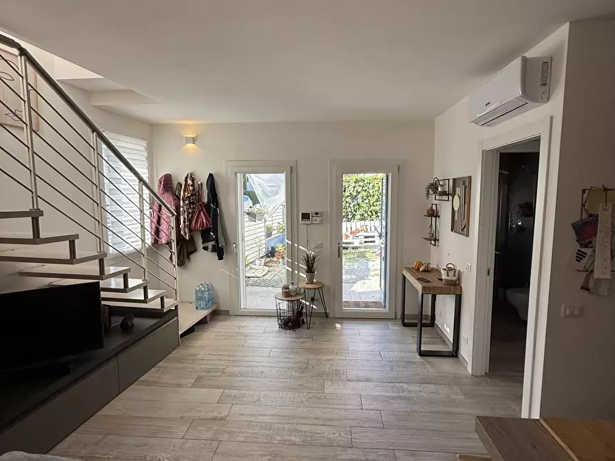 Immagine 52 di Villetta a schiera in vendita  in Via Vecchia Marecchia 199 a Santarcangelo Di Romagna