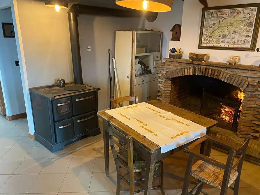 Immagine 28 di Villa in vendita  in Via Tomassini 18 a Borghi