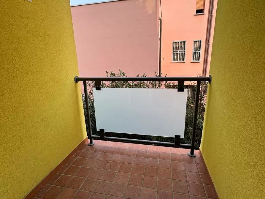 Immagine 11 di Capannone industriale in vendita  a Rimini