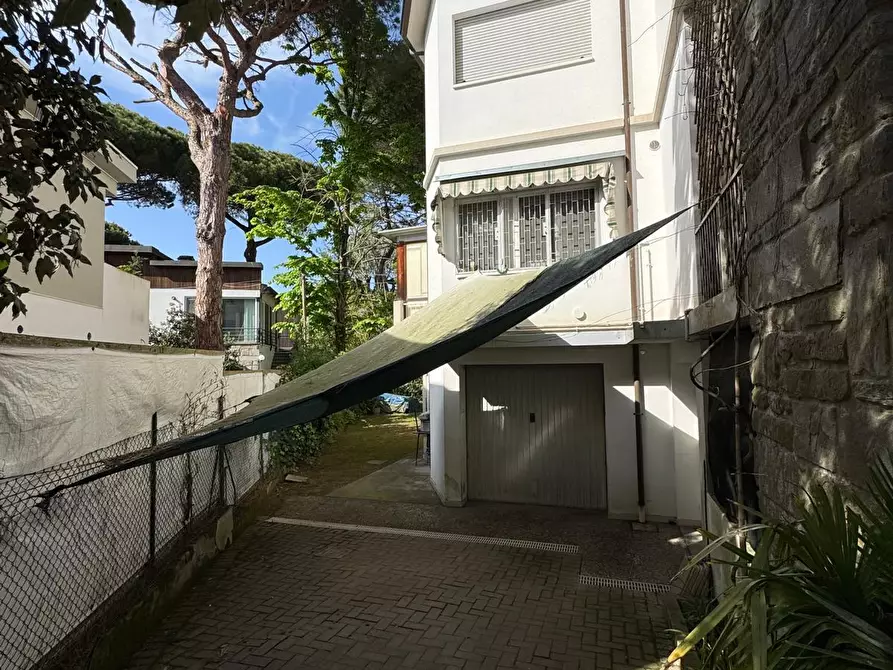 Immagine 11 di Pentalocale in vendita  in Viale Romagna 25 a Cervia