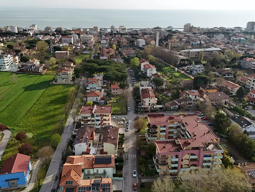 Immagine 28 di Villetta a schiera in vendita  in Via Omo Bottego a Bellaria-Igea Marina