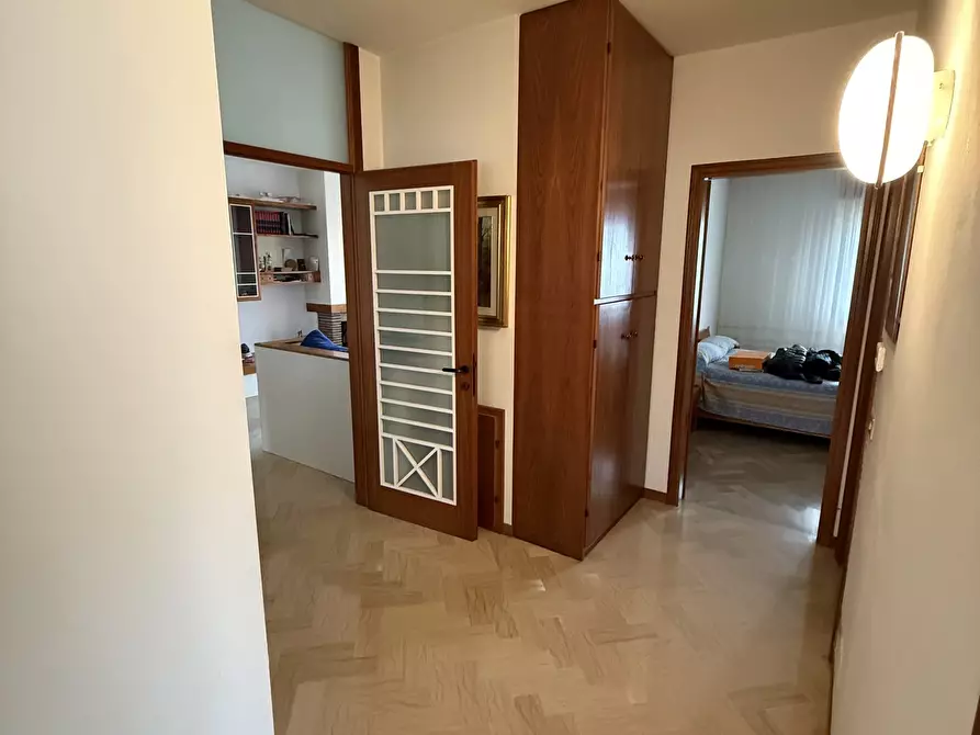 Immagine 49 di Pentalocale in vendita  in Via Busca 115 a Santarcangelo Di Romagna