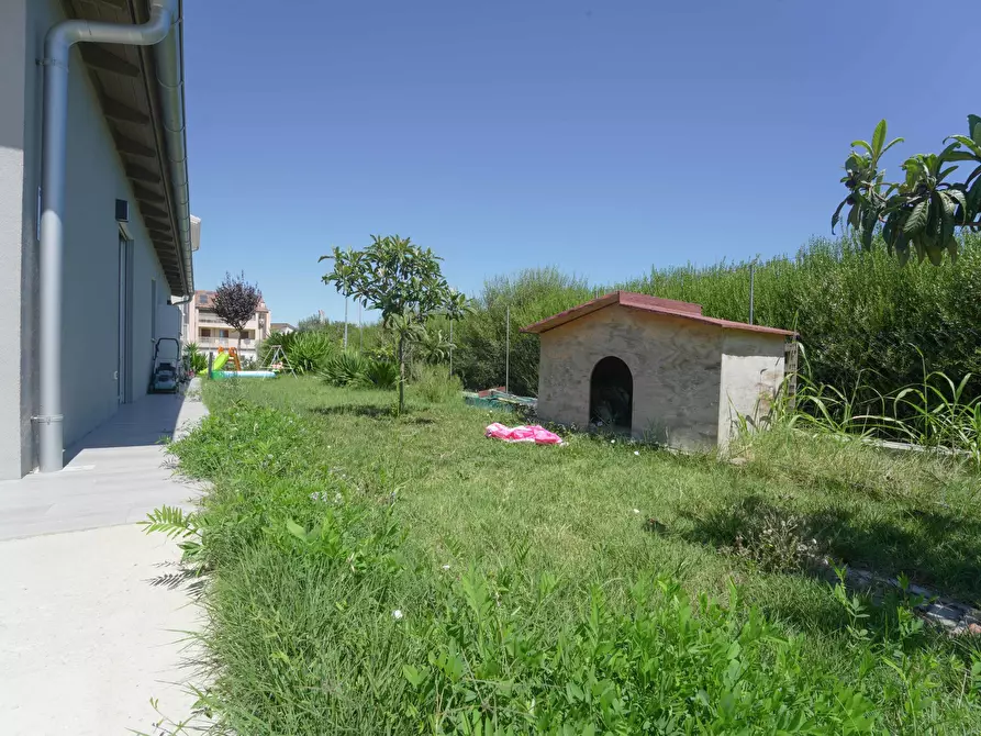 Immagine 38 di Villa in vendita  in Via Primo Targhini 4101 a Cesena