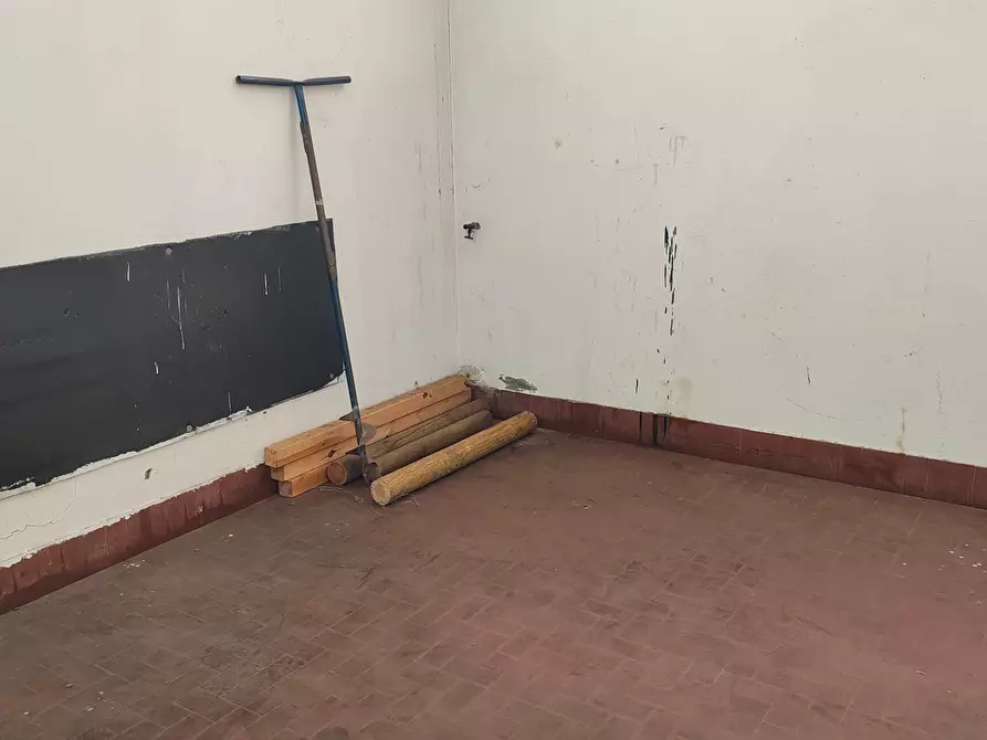 Immagine 22 di Laboratorio in vendita  in Via Ausa 179 a Coriano