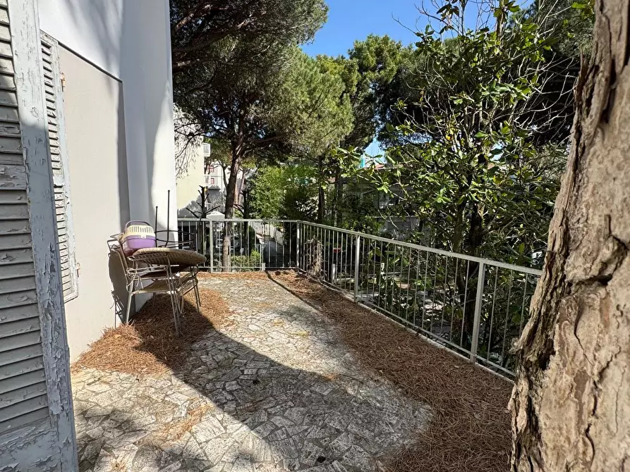 Immagine 44 di Pentalocale in vendita  in Viale Romagna 25 a Cervia